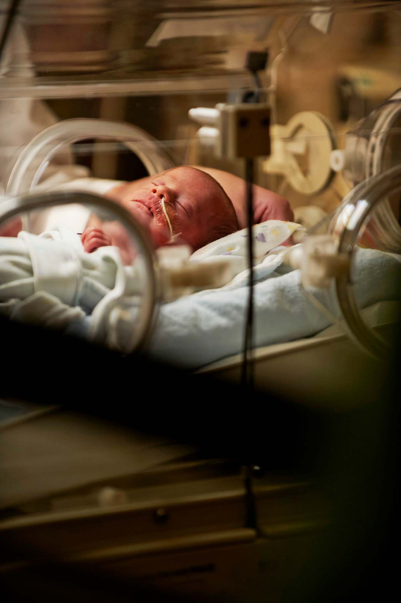 Infant ICU Aaron C. Packard Photography Healthcare